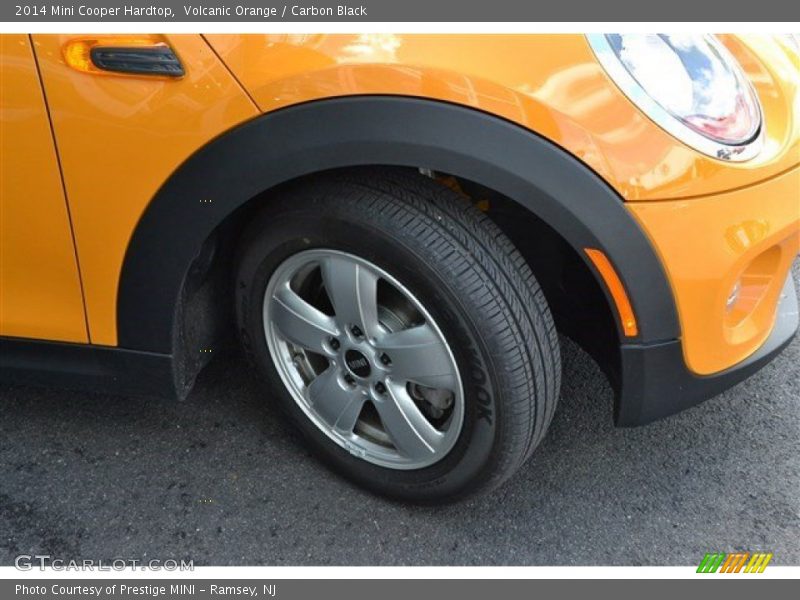 Volcanic Orange / Carbon Black 2014 Mini Cooper Hardtop