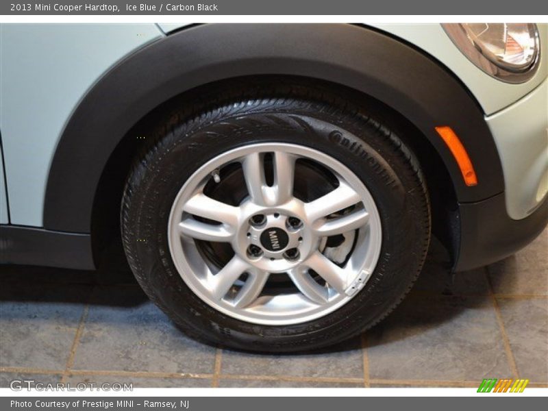 Ice Blue / Carbon Black 2013 Mini Cooper Hardtop