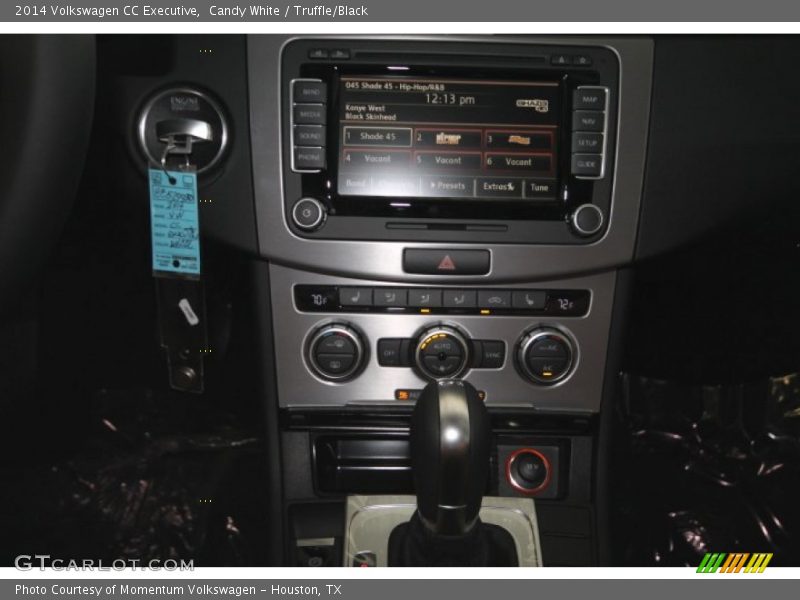 Candy White / Truffle/Black 2014 Volkswagen CC Executive