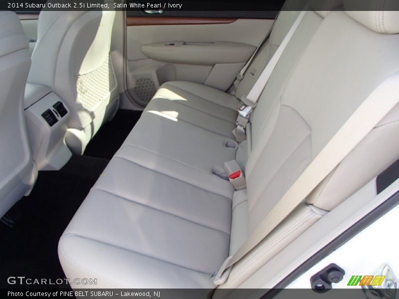 Satin White Pearl / Ivory 2014 Subaru Outback 2.5i Limited