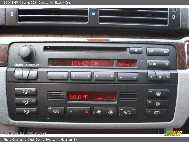 Audio System of 2000 3 Series 328i Coupe