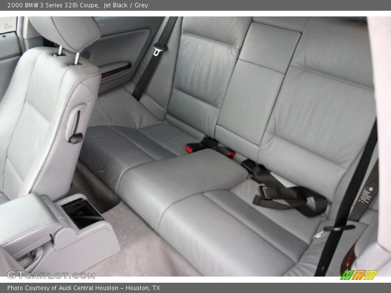 Rear Seat of 2000 3 Series 328i Coupe