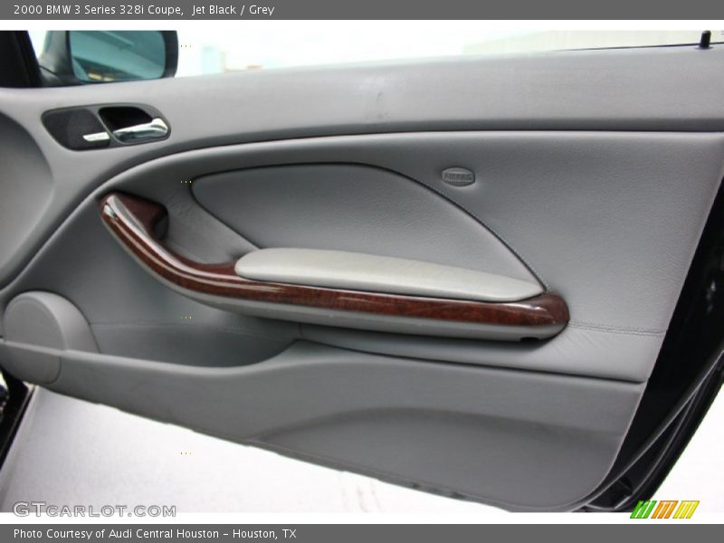 Door Panel of 2000 3 Series 328i Coupe