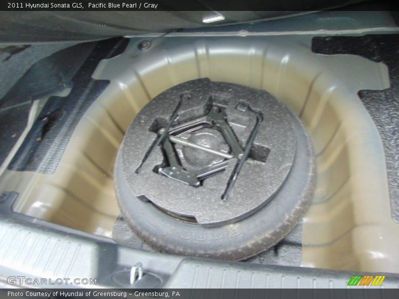 Pacific Blue Pearl / Gray 2011 Hyundai Sonata GLS