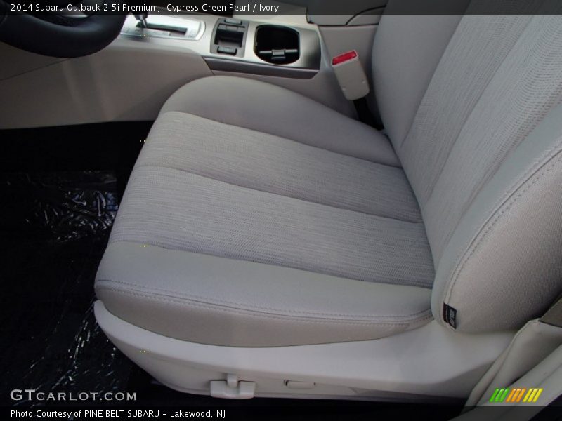 Cypress Green Pearl / Ivory 2014 Subaru Outback 2.5i Premium