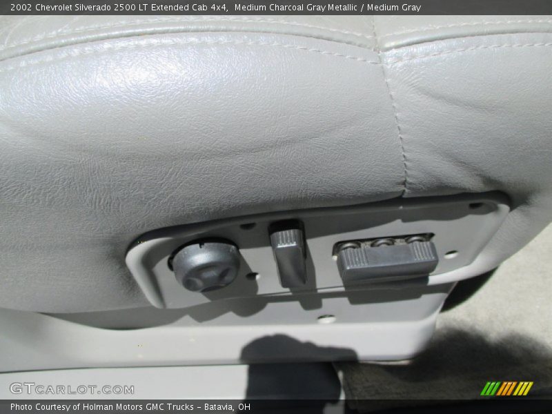 Medium Charcoal Gray Metallic / Medium Gray 2002 Chevrolet Silverado 2500 LT Extended Cab 4x4