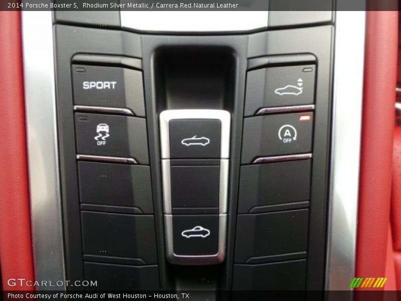 Controls of 2014 Boxster S