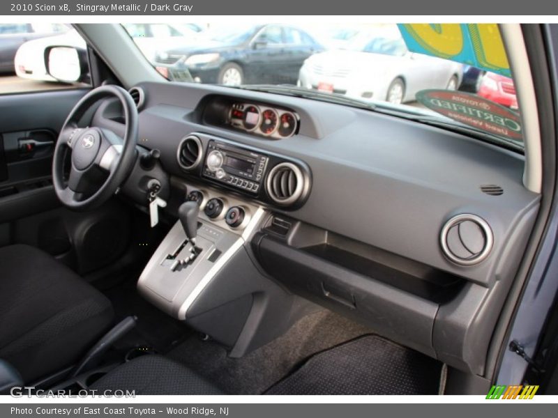 Stingray Metallic / Dark Gray 2010 Scion xB