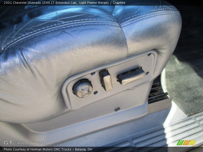 Light Pewter Metallic / Graphite 2001 Chevrolet Silverado 1500 LT Extended Cab