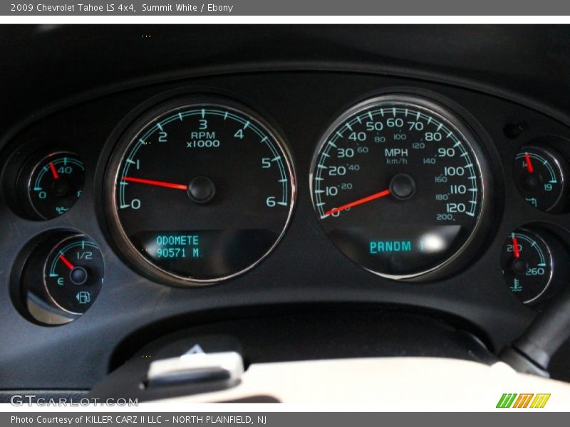 Summit White / Ebony 2009 Chevrolet Tahoe LS 4x4