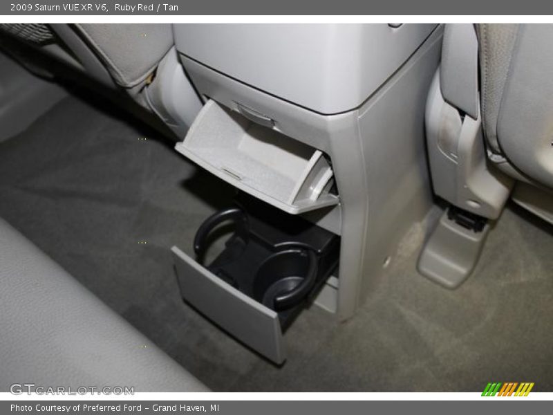 Ruby Red / Tan 2009 Saturn VUE XR V6
