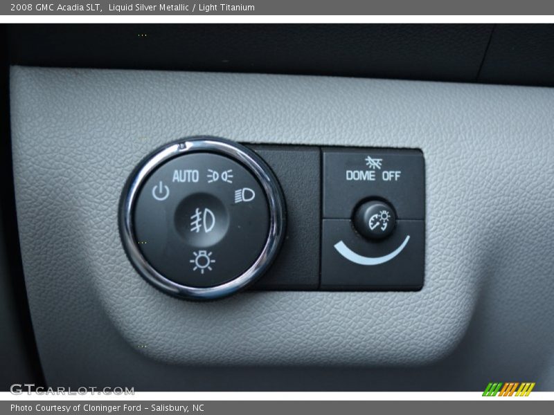 Liquid Silver Metallic / Light Titanium 2008 GMC Acadia SLT