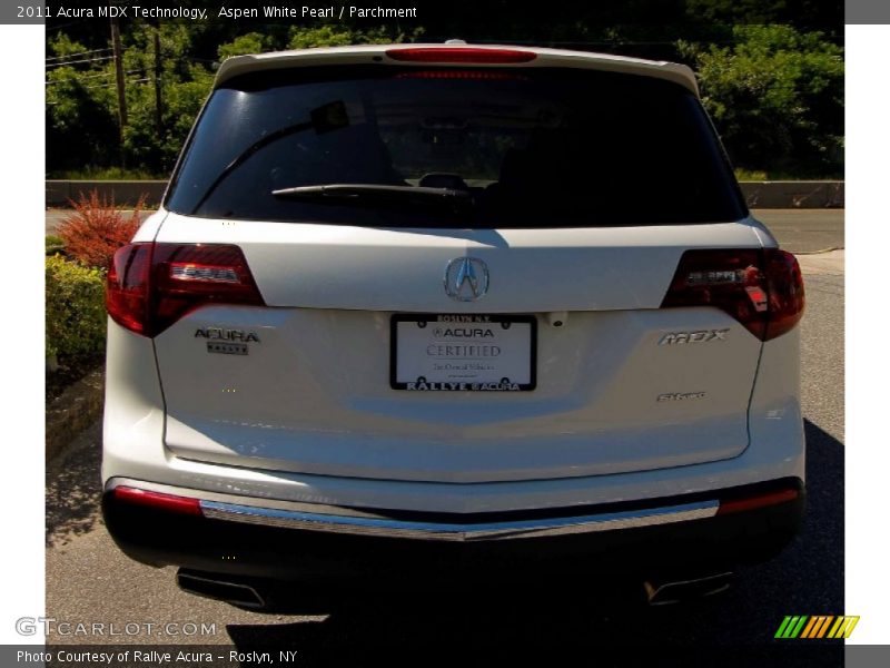 Aspen White Pearl / Parchment 2011 Acura MDX Technology