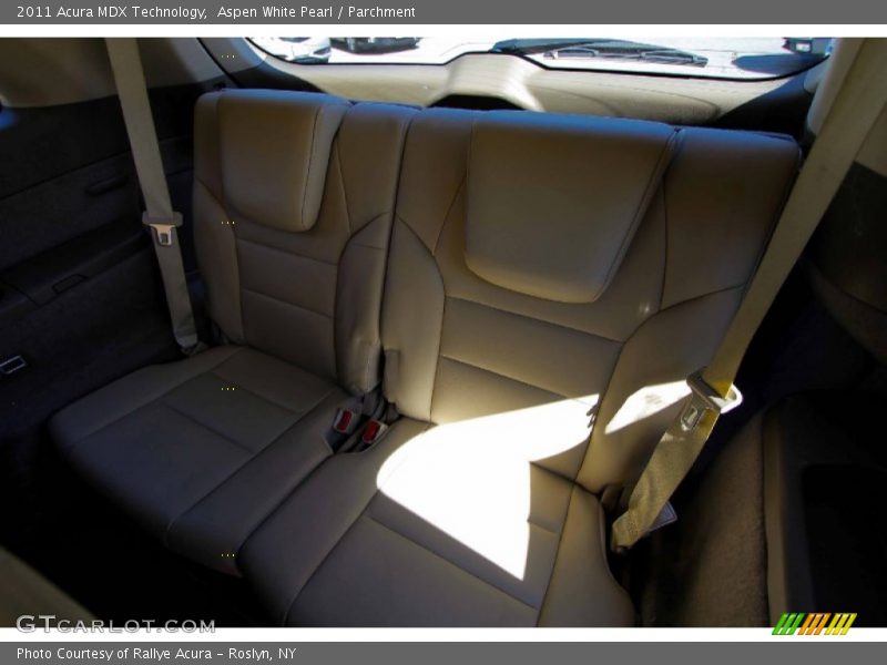 Aspen White Pearl / Parchment 2011 Acura MDX Technology