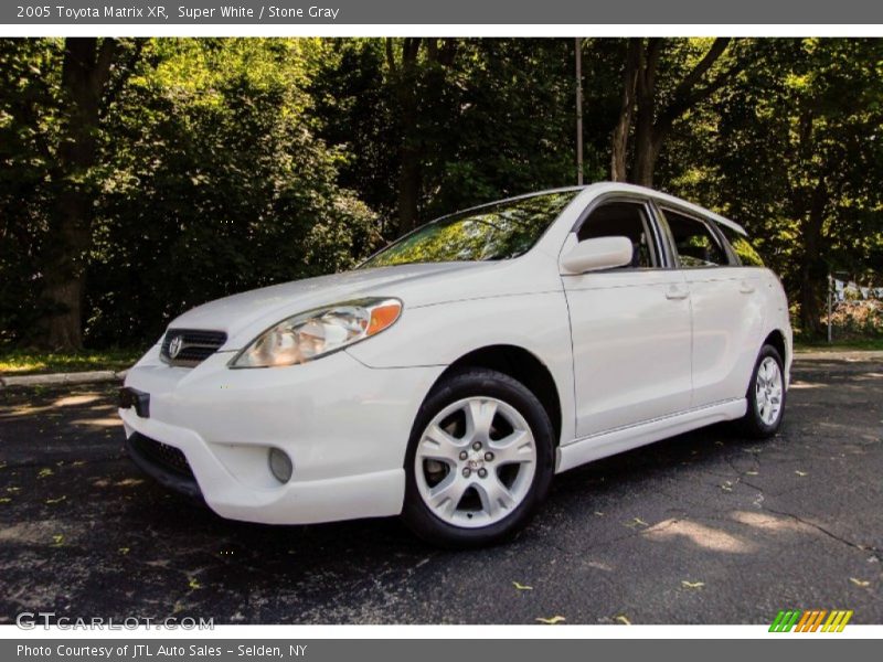 Super White / Stone Gray 2005 Toyota Matrix XR