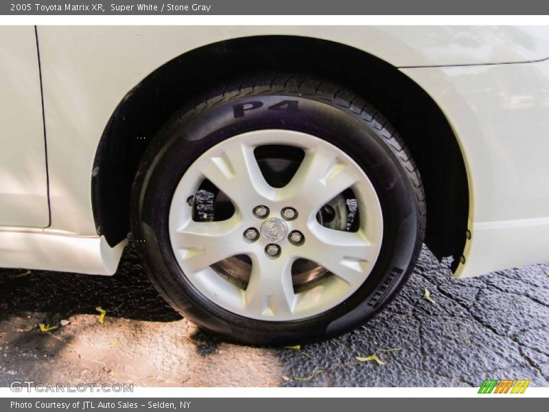 Super White / Stone Gray 2005 Toyota Matrix XR