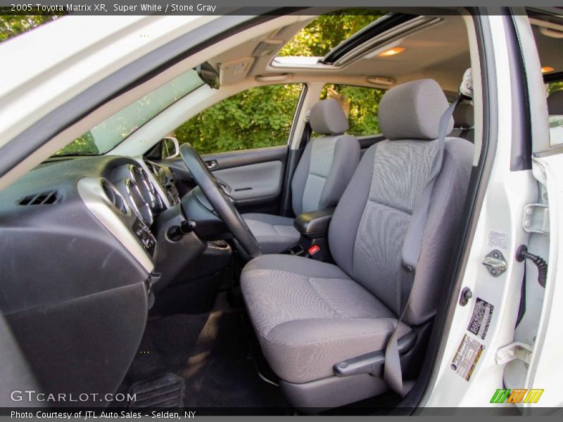 Super White / Stone Gray 2005 Toyota Matrix XR