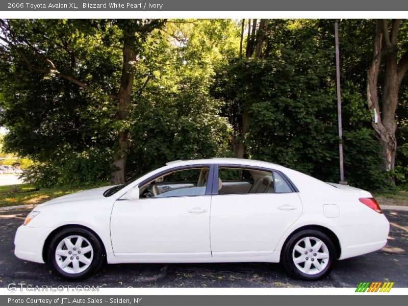 Blizzard White Pearl / Ivory 2006 Toyota Avalon XL