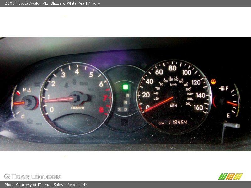Blizzard White Pearl / Ivory 2006 Toyota Avalon XL