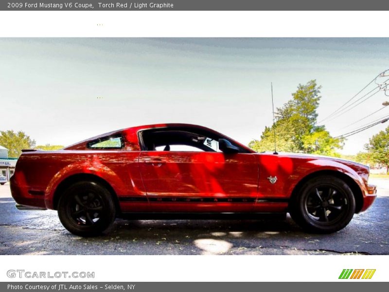 Torch Red / Light Graphite 2009 Ford Mustang V6 Coupe