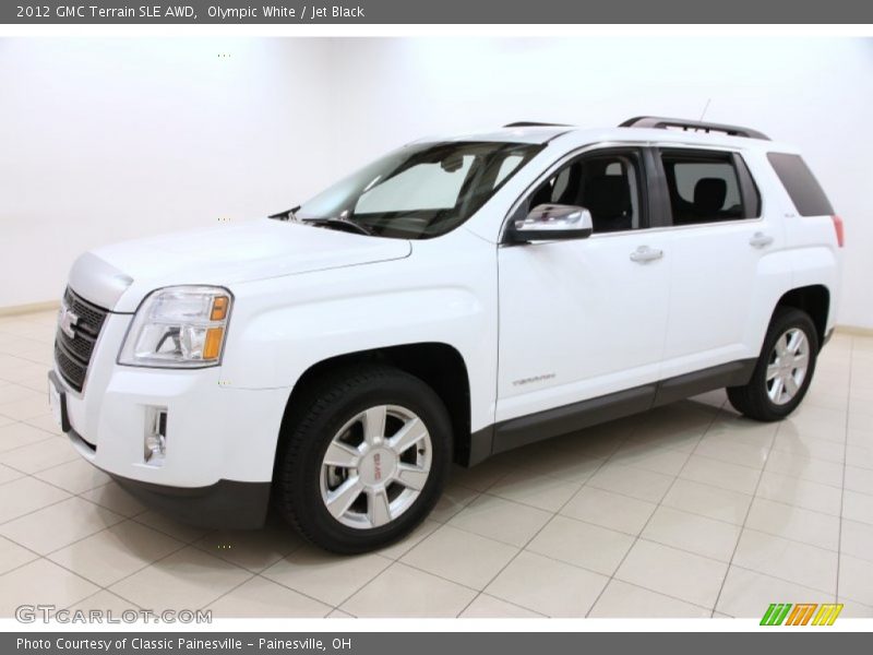 Front 3/4 View of 2012 Terrain SLE AWD