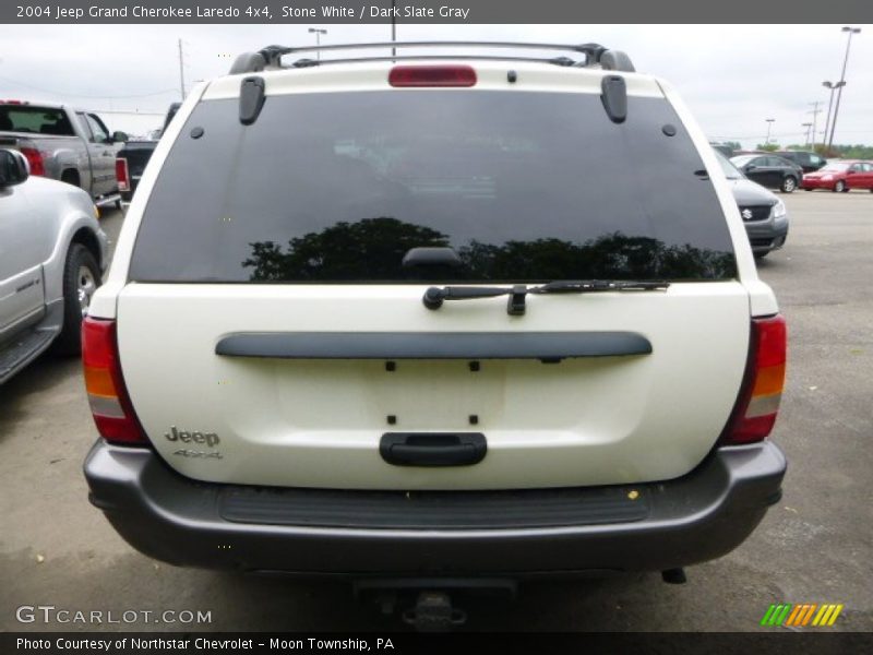 Stone White / Dark Slate Gray 2004 Jeep Grand Cherokee Laredo 4x4