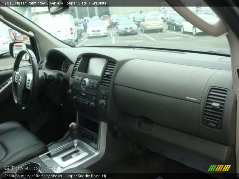 Super Black / Graphite 2011 Nissan Pathfinder Silver 4x4