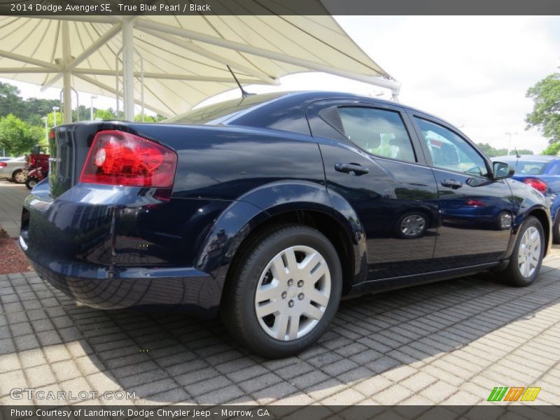 True Blue Pearl / Black 2014 Dodge Avenger SE
