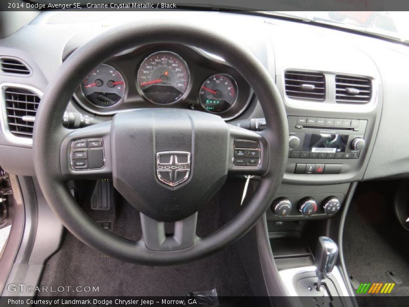 Granite Crystal Metallic / Black 2014 Dodge Avenger SE