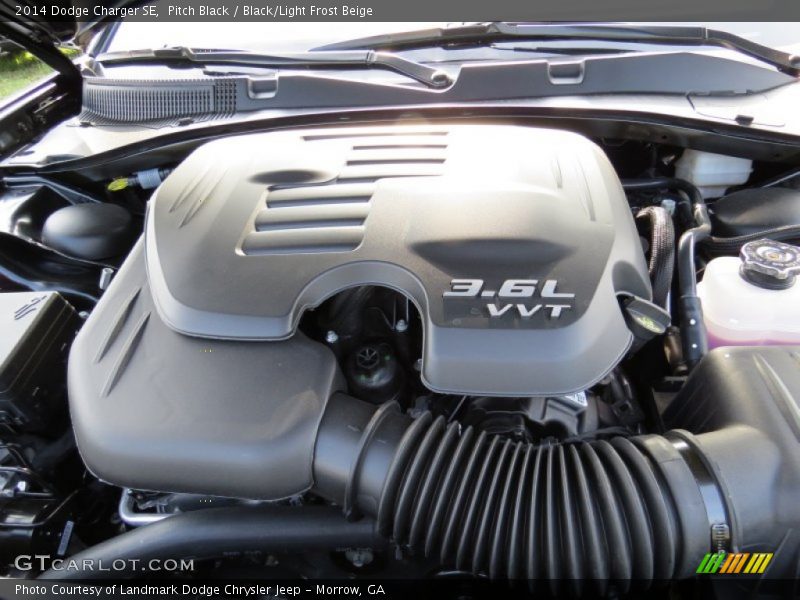 Pitch Black / Black/Light Frost Beige 2014 Dodge Charger SE