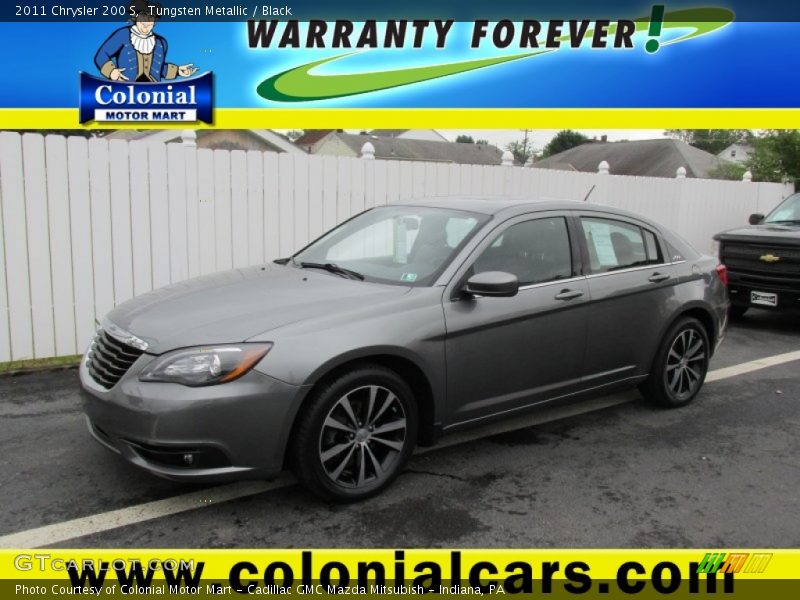 Tungsten Metallic / Black 2011 Chrysler 200 S