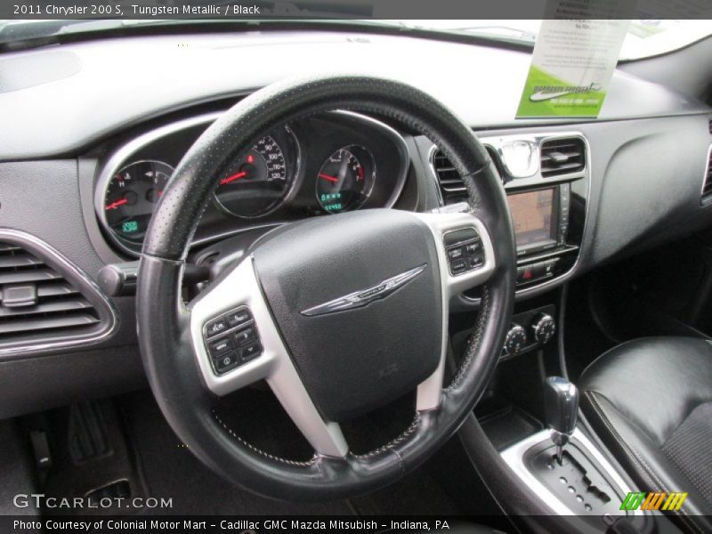 Tungsten Metallic / Black 2011 Chrysler 200 S
