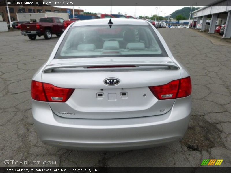 Bright Silver / Gray 2009 Kia Optima LX