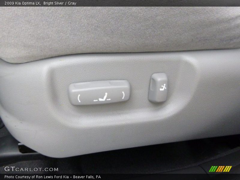 Bright Silver / Gray 2009 Kia Optima LX