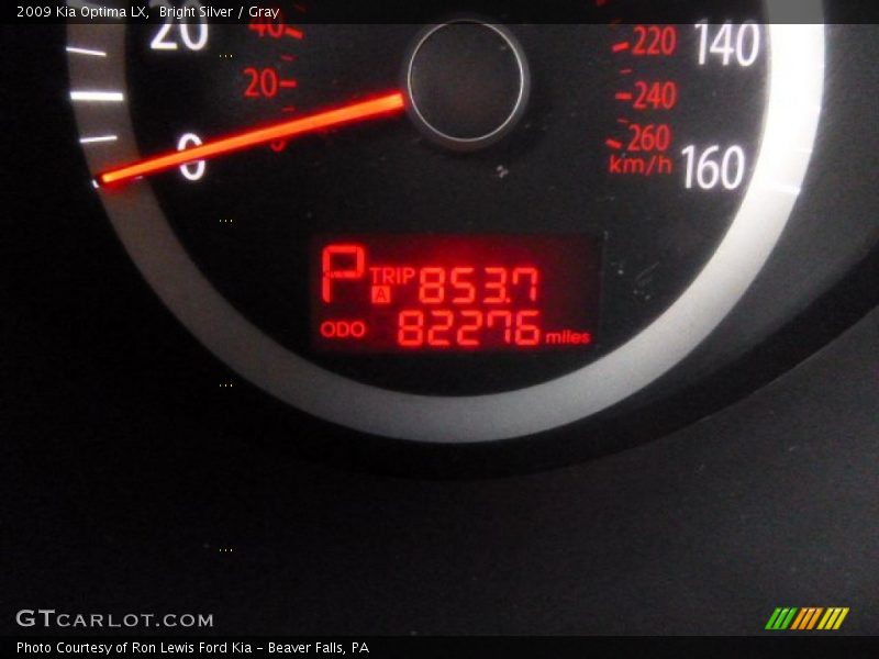 Bright Silver / Gray 2009 Kia Optima LX