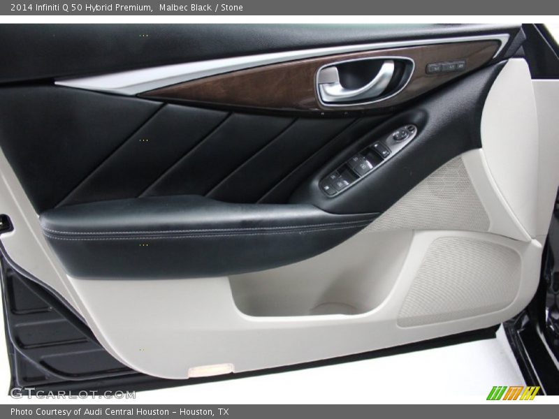 Door Panel of 2014 Q 50 Hybrid Premium