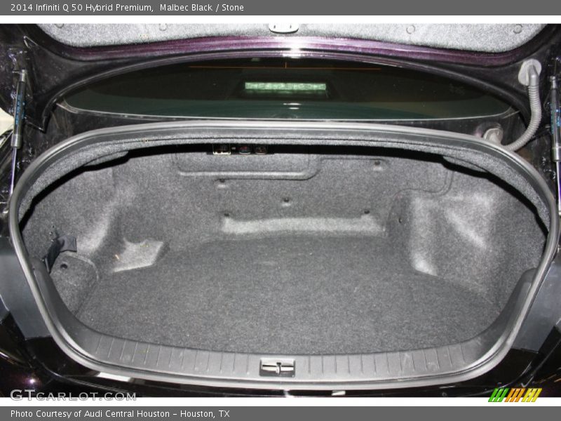 2014 Q 50 Hybrid Premium Trunk
