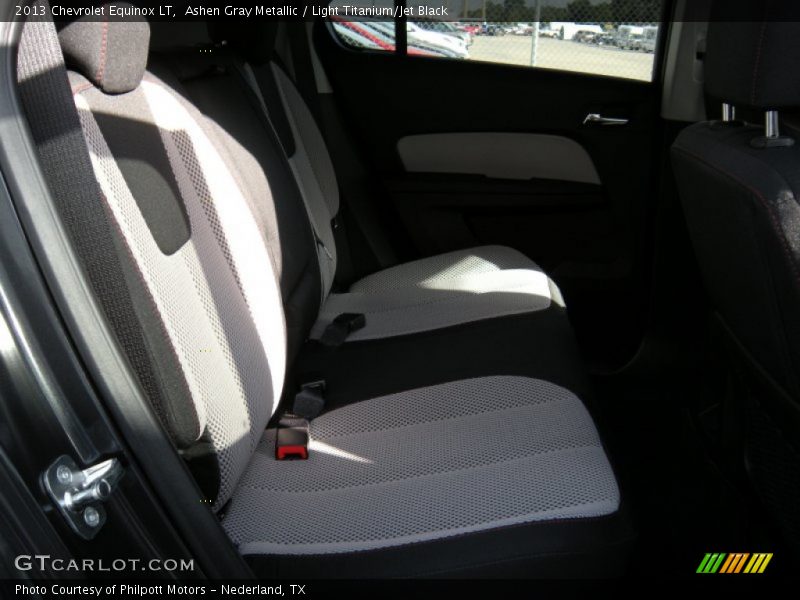 Ashen Gray Metallic / Light Titanium/Jet Black 2013 Chevrolet Equinox LT