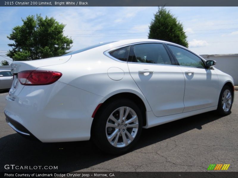 Bright White / Black 2015 Chrysler 200 Limited
