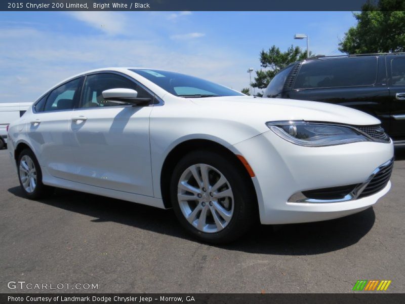 Bright White / Black 2015 Chrysler 200 Limited