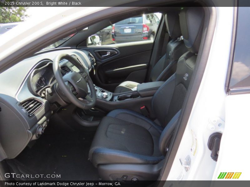Bright White / Black 2015 Chrysler 200 S