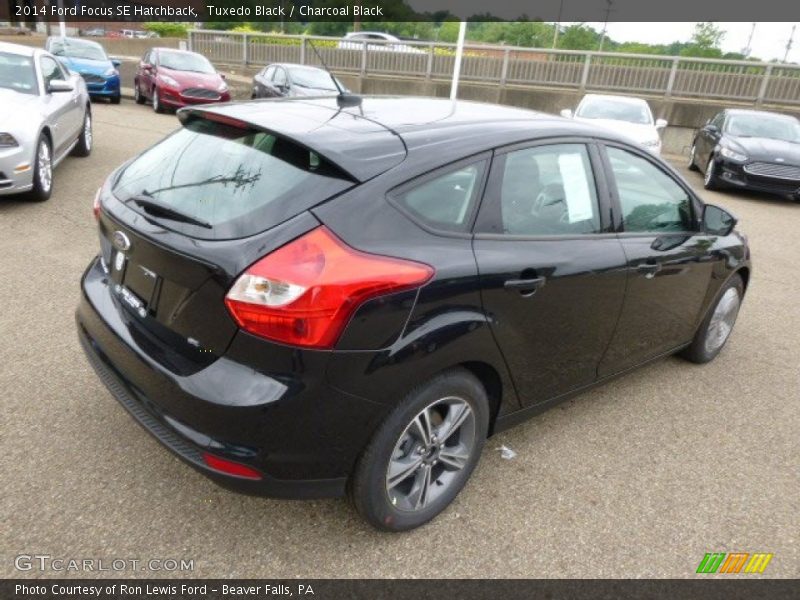 Tuxedo Black / Charcoal Black 2014 Ford Focus SE Hatchback