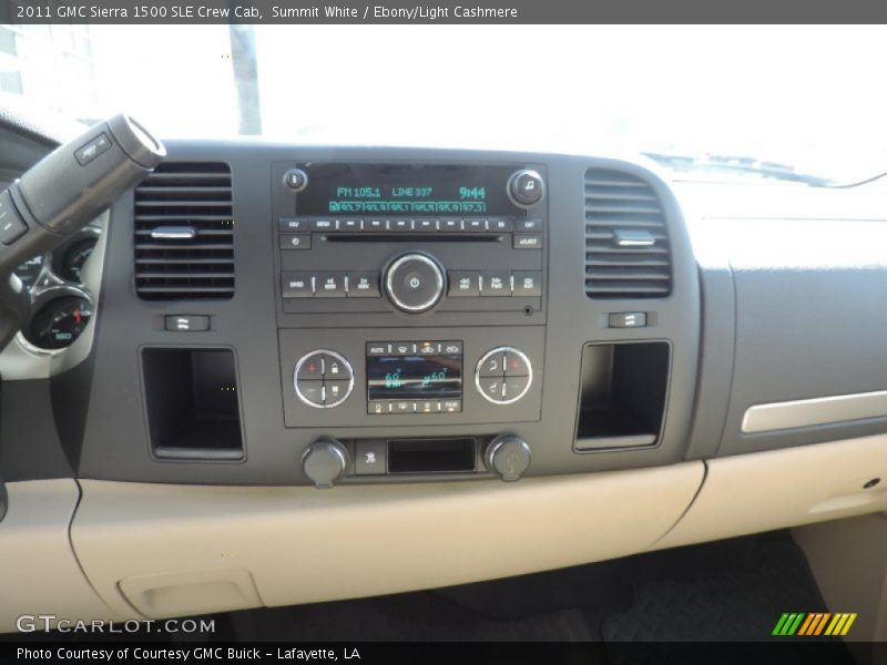 Summit White / Ebony/Light Cashmere 2011 GMC Sierra 1500 SLE Crew Cab