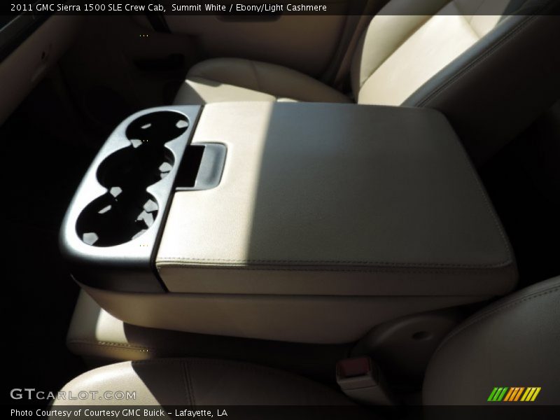 Summit White / Ebony/Light Cashmere 2011 GMC Sierra 1500 SLE Crew Cab