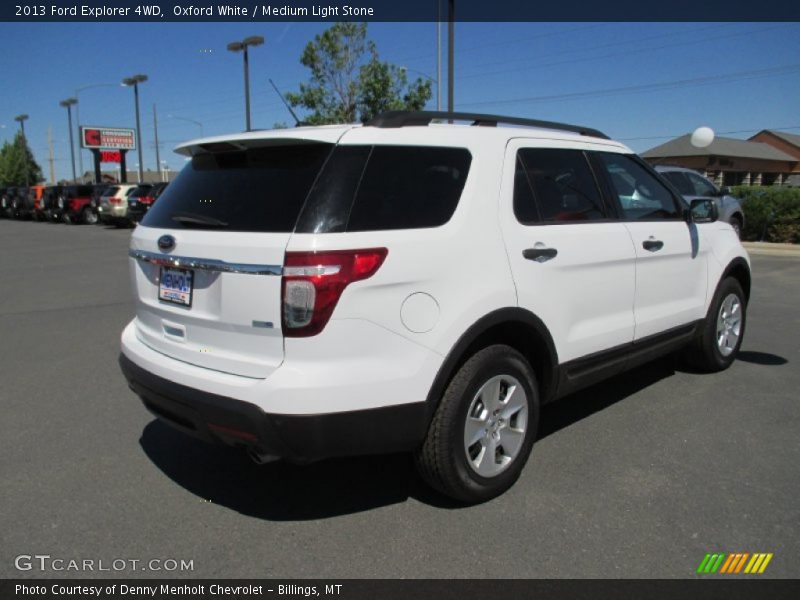 Oxford White / Medium Light Stone 2013 Ford Explorer 4WD