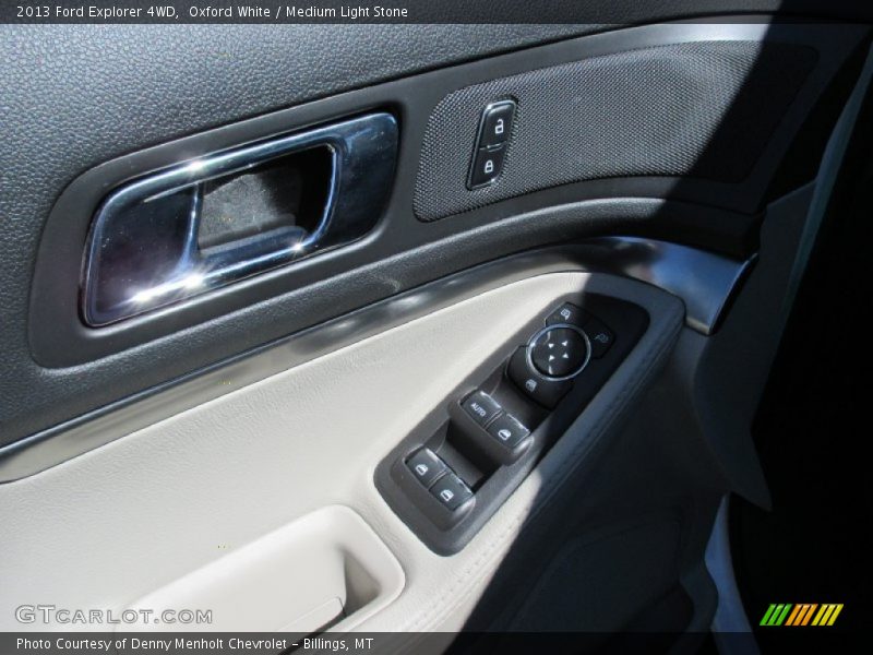 Oxford White / Medium Light Stone 2013 Ford Explorer 4WD