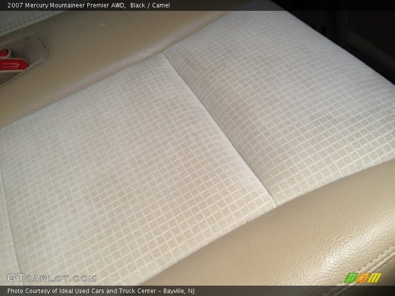 Black / Camel 2007 Mercury Mountaineer Premier AWD