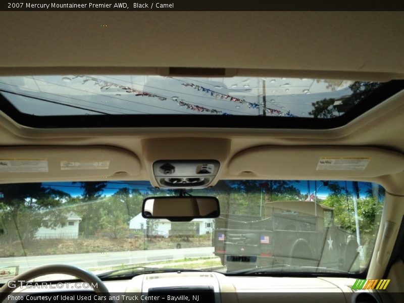 Black / Camel 2007 Mercury Mountaineer Premier AWD