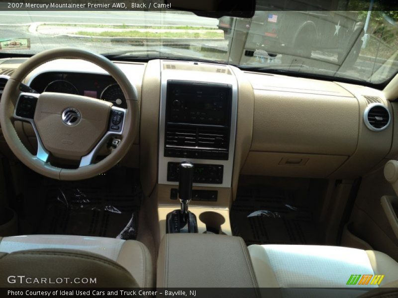 Black / Camel 2007 Mercury Mountaineer Premier AWD