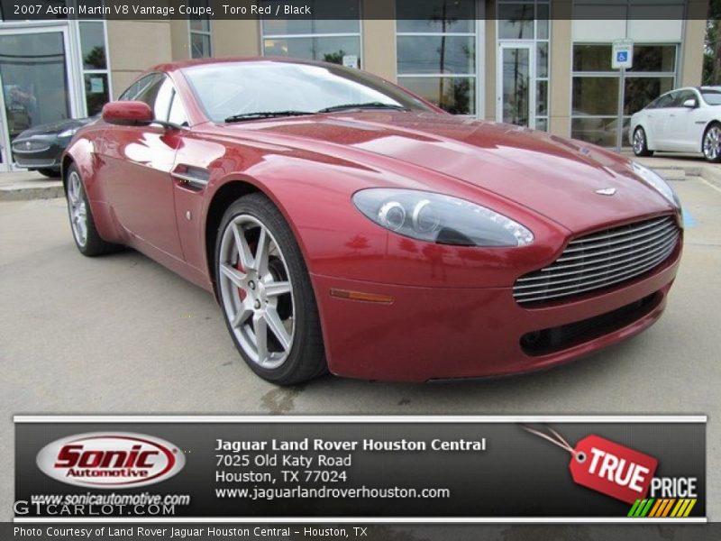 Toro Red / Black 2007 Aston Martin V8 Vantage Coupe